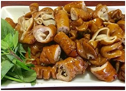 Lòng heo kho nước dừa ngon mê mẩn, cả nhà tranh nhau gắp