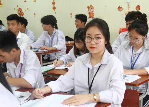 Ôn thi tốt nghiệp THPT: Tăng tốc bù đắp, củng cố kiến thức