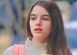 Suri Cruise đón tuổi 15