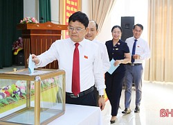 Thạch Hà bầu Phó Chủ tịch UBND huyện nhiệm kỳ 2016 - 2021