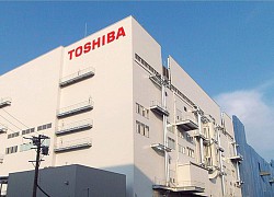 Toshiba đang "cắt da, xẻ thịt" để bù đắp cho những sai lầm trong quá khứ