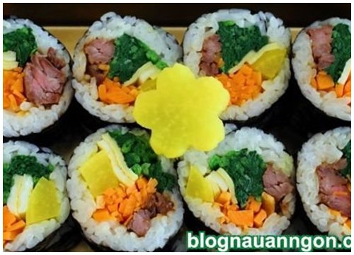 Tự làm kimbap chuẩn kiểu Hàn tại nhà siêu ngon không hề khó