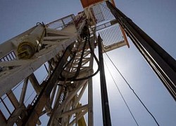 Các công ty nhỏ đổ xô mua tài sản của &#8220;Big Oil&#8221;