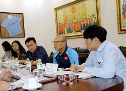 HLV Park Hang seo: 'Cầu thủ cần có hồ sơ y tế'