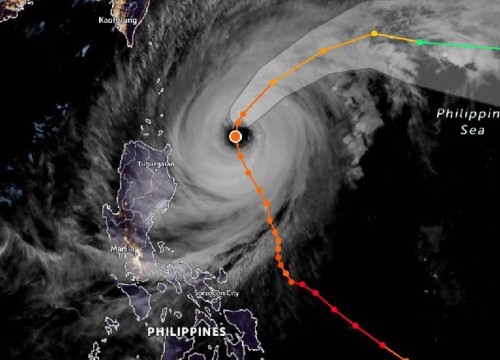 Philippines thiệt hại hơn trăm tỉ đồng do siêu bão Surigae