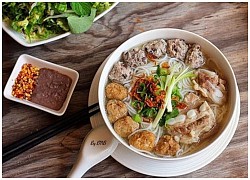 Điểm tâm sáng với bún mọc sườn non thơm ngon tại nhà