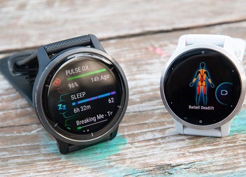 Đồng hồ Garmin đầu tiên có màn hình AMOLED