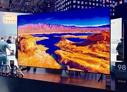 Giá TV 8K Samsung giảm hơn một tỷ đồng sau 2 năm