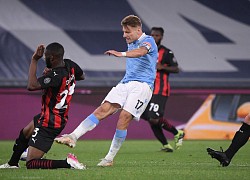 Milan văng khỏi nhóm dự Champions League