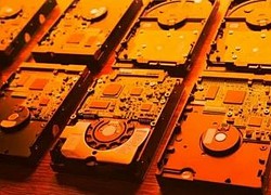 Nhu cầu đào coin bằng HDD tăng cao, NSX Trung Quốc ra mắt bo mạch chủ "siêu to khổng lồ" lắp được 32 ổ 14TB cùng lúc