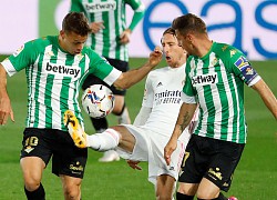 Real bước hụt trong cuộc đua La Liga