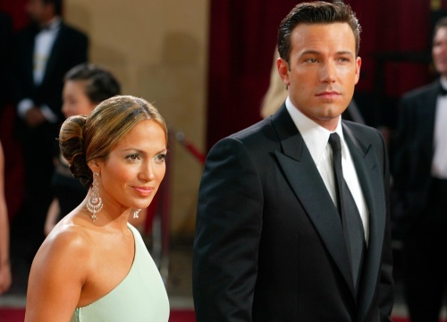 Ben Affleck ba lần sang nhà Jennifer Lopez