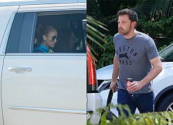 Ben Affleck đến thăm Jennifer Lopez sau khi cô hủy hôn