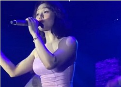 Miu Lê lộ giọng live yếu, bối rối khi gặp sự cố âm thanh nhưng phản ứng netizen lại bênh vực hết mực?