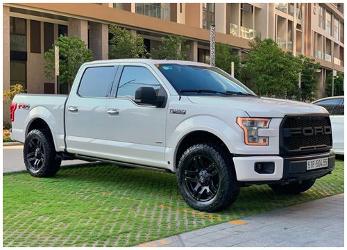 Bán tải Mỹ Ford F-150 rao giá hơn 2 tỉ đồng sau 7 năm sử dụng