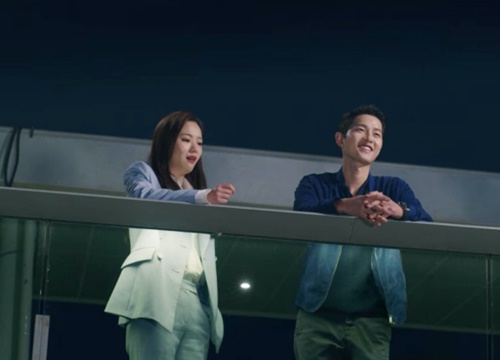 'Vincenzo' tập 19: Song Joong Ki đổi 100 tỷ để ở bên Jeon Yeo Bin, Kwak Dong Yeon liều chết vì 'anh trai mưa'