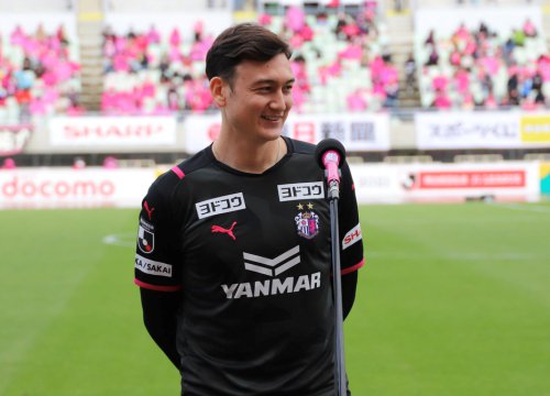 Cerezo Osaka hòa trong lần thứ 2 Đặng Văn Lâm được đăng ký