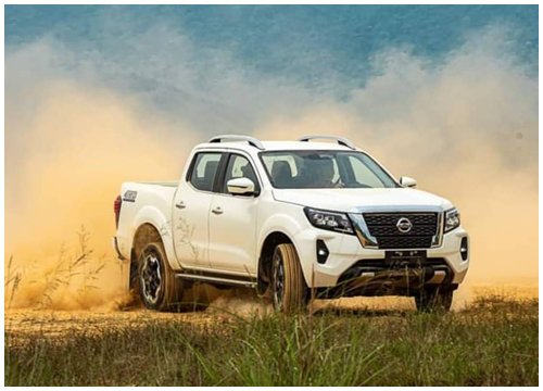 Chuyên gia nhận xét về Nissan Navara 2021 so với bản 2015