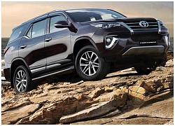 Toyota Fortuner thế hệ mới sẽ có bản Hybrid