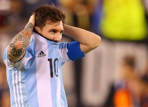 Argentina mất quyền đăng cai Copa America