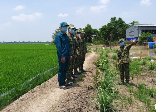 Biên phòng An Giang được tăng cường thêm 180 quân lên biên giới phòng dịch COVID-19