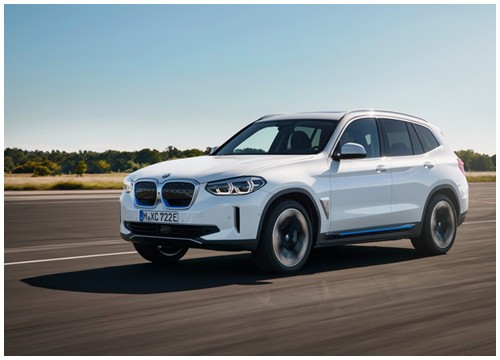 BMW X3 2021 bất ngờ lộ diện, Mercedes-Benz GLC cần dè chừng