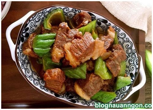 Cách làm bò kho mướp đắng tưởng không ngon mà ngon không tưởng!