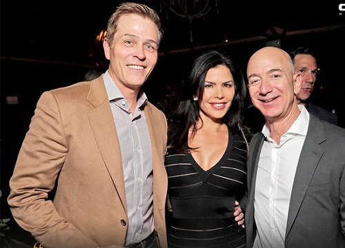 Chuyện chưa kể về cách Jeff Bezos vượt qua cơn bão truyền thông trong khủng hoảng bỏ vợ, theo bồ