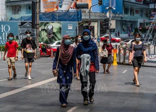 Malaysia tạm dừng chương trình 'bong bóng du lịch'