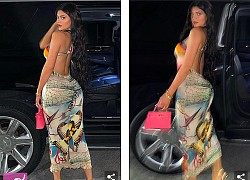 Kylie Jennern khoe trọn lưng trần và vòng ba căng đầy 'nảy lửa'