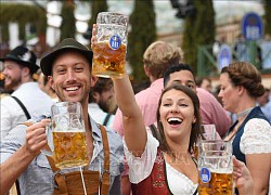 Lễ hội bia Oktoberfest lớn nhất thế giới tiếp tục bị lỡ hẹn