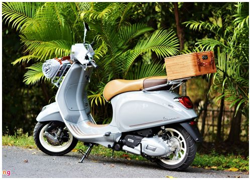 Đánh giá Vespa Picnic giá 90 triệu đồng - khác biệt ở bộ phụ kiện