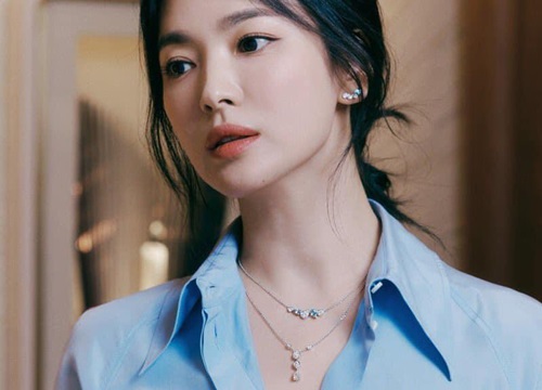 Ngược đời như Song Hye Kyo: Càng trang điểm nhẹ nhàng càng xinh đẹp hút hồn