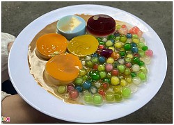 Quán bánh flan, khoai dẻo đủ màu hút khách ở TP.HCM