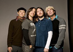 Sau Neil Young, Shakira&#8230; đến lượt Red Hot Chili Peppers bán danh mục bài hát cho Hipgnosis Songs