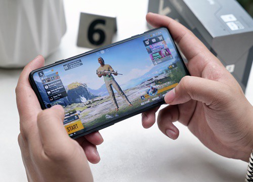 Smartphone chuyên game giá 7,9 triệu đồng của Xiaomi