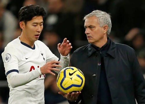 Son Heung-min: 'Rất buồn cho Jose Mourinho'