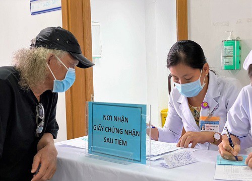 Trải nghiệm đi tiêm vaccine COVID-19: Những chú ý không nên bỏ qua