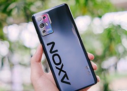 Trên tay ZTE Axon 30 Pro: Màn hình AMOLED 120Hz, Snapdragon 888, hai camera 64MP, giá 10.8 triệu đồng