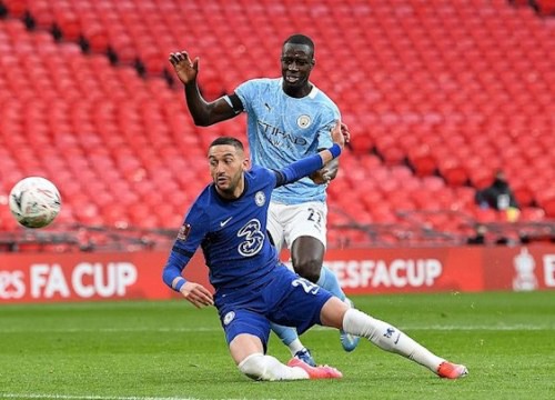 Đá Chung kết C1, Chelsea và Man City phải cách ly 10 ngày