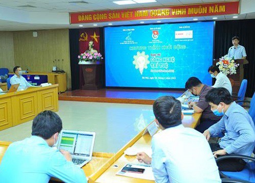 Khởi động cuộc thi "Công nghệ trí tuệ Student Chie-Tech"