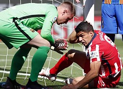 Pique, Ter Stegen nổi đóa vì Suarez ngã vờ kiếm penalty