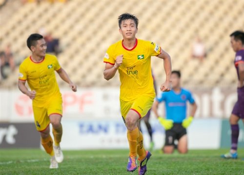 Đứng cuối bảng V-League, SLNA gửi tâm thư xin người hâm mộ dừng chỉ trích