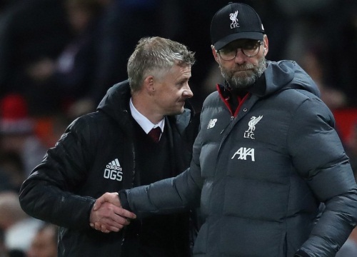 HLV Klopp ngán ngẩm với lịch thi đấu của Man United