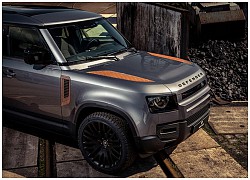 Land Rover Defender độ kiểu rỉ sét cho nhà giàu thích chơi trội