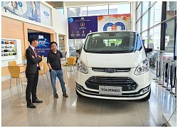 Ngưng lắp ráp Ford Tourneo, các mẫu xe đã bán sẽ ra sao?