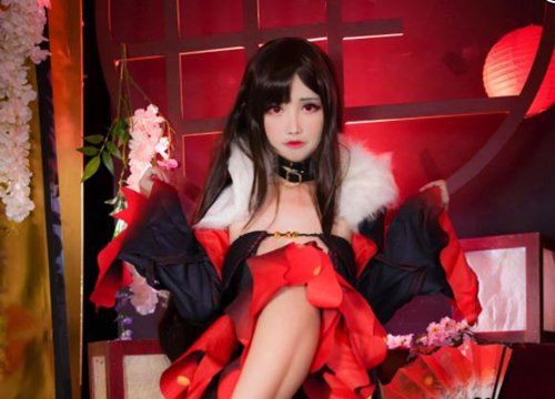 Sáng ra nạp vitamin cho mắt với loạt ảnh cosplay nàng Ngu Cơ trong game Fate/Grand Order quá đỗi nóng bỏng