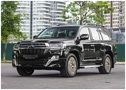 Toyota Land Cruiser 2021 bản máy dầu về Việt Nam, giá hơn 6 tỉ đồng