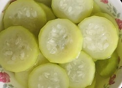 Cách làm bầu luộc chấm chao đơn giản dễ làm giải ngán cho bữa cơm
