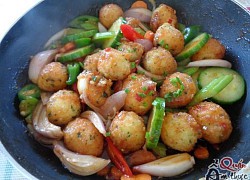 Cách làm trứng cút chiên xù sốt me đậm đà